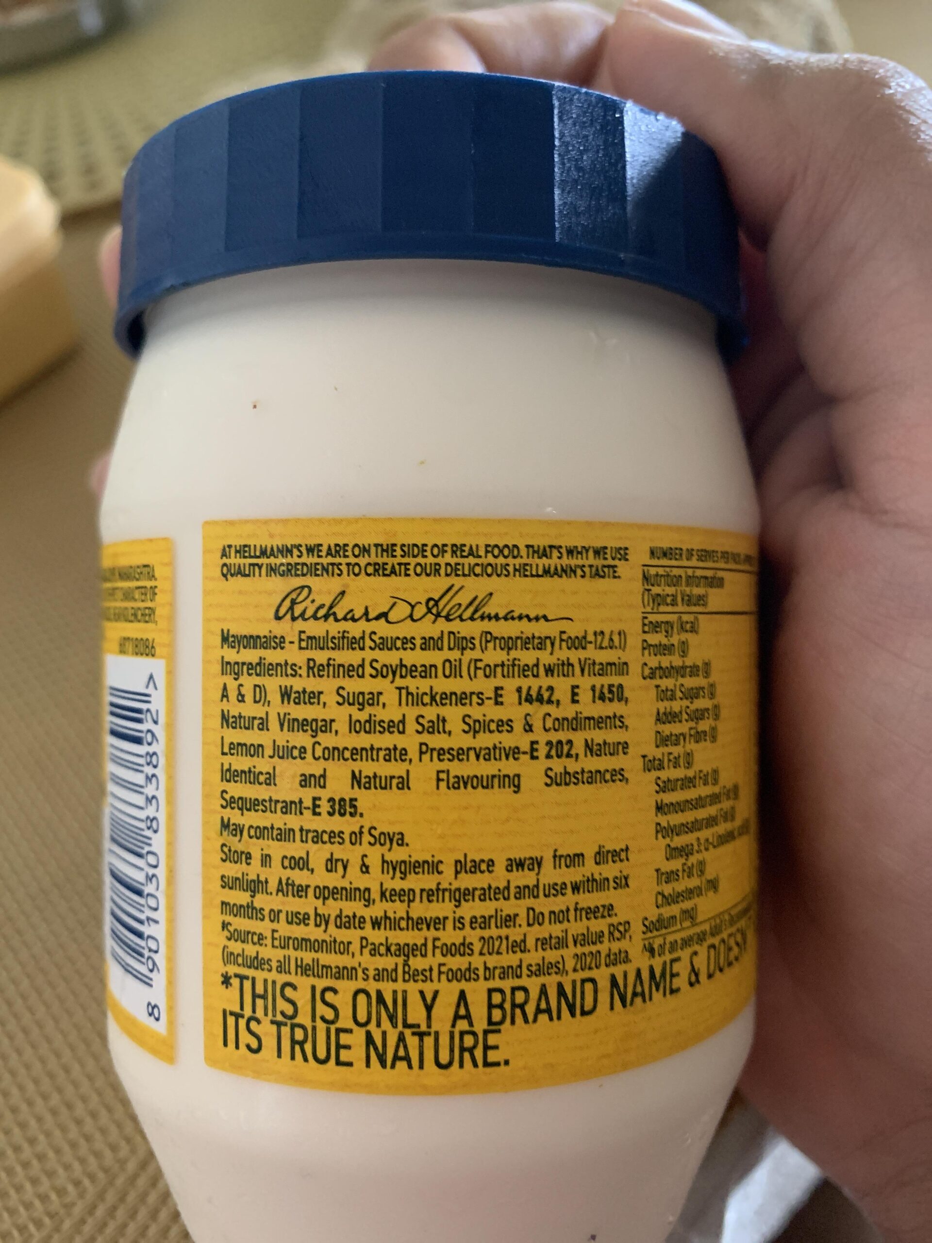 No, mayonnaise does not contain dairy. Traditional mayonnaise is made from egg yolks, oil, and vinegar or lemon juice, and is dairy-free. However, it’s always advisable to check specific product labels, as some may have added ingredients.